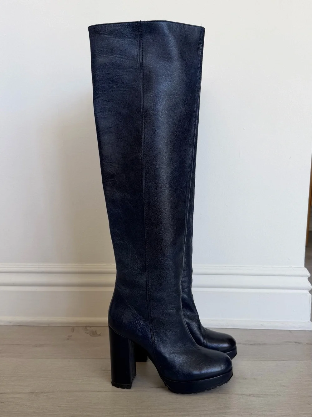 Classic Black Knee-High Leather Boots - Women's Tall Platform Heel